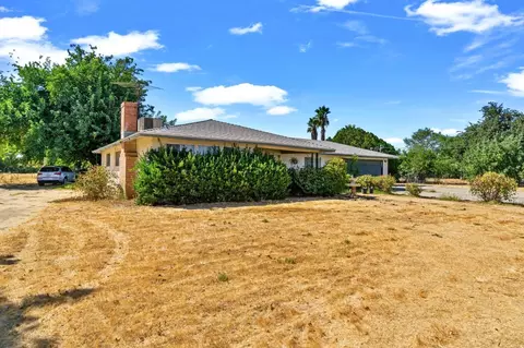 37058 Cloverleaf Ave, Madera, CA 93636 photo 3