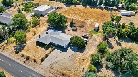37058 Cloverleaf Ave, Madera, CA 93636 photo 25
