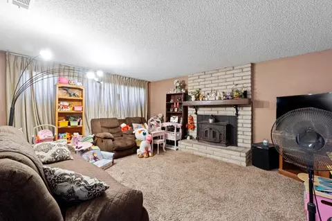 37058 Cloverleaf Ave, Madera, CA 93636 photo 7