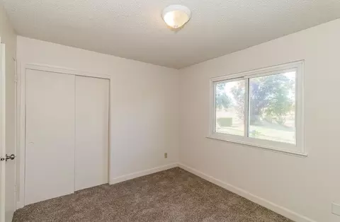 16950 Crescent Dr, Madera, CA 93638 photo 17