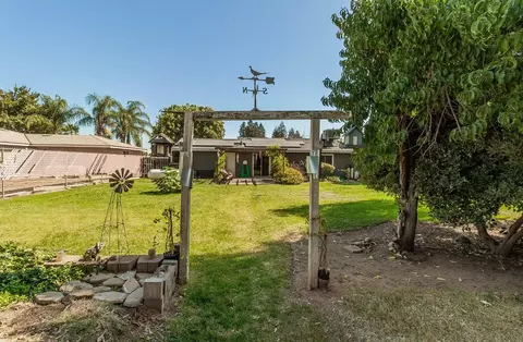 16950 Crescent Dr, Madera, CA 93638 photo 29