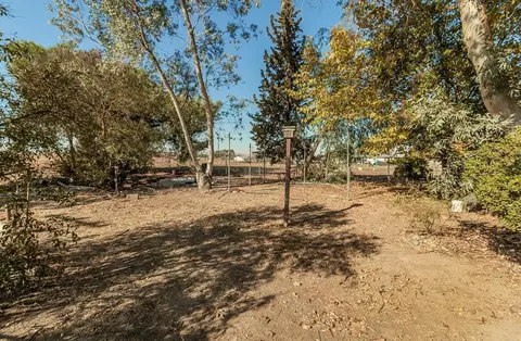 16950 Crescent Dr, Madera, CA 93638 photo 35