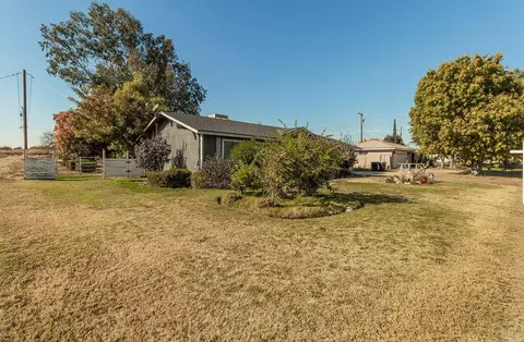 16950 Crescent Dr, Madera, CA 93638 photo 36