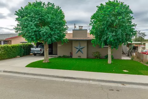 351 Walnut St, Lemoore, CA 93245 photo 25