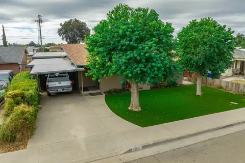 351 Walnut St, Lemoore, CA 93245 photo 23