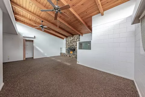 351 Walnut St, Lemoore, CA 93245 photo 4