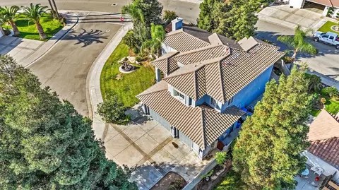 3089 Express Ct, Madera, CA 93637 photo 2