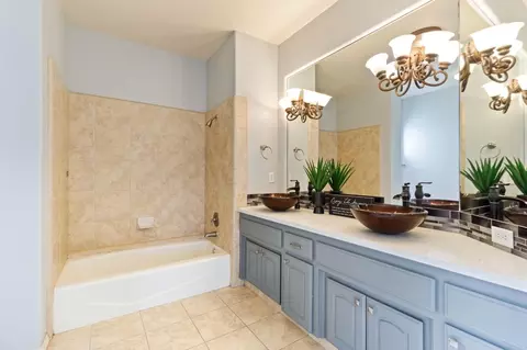 3089 Express Ct, Madera, CA 93637 photo 16