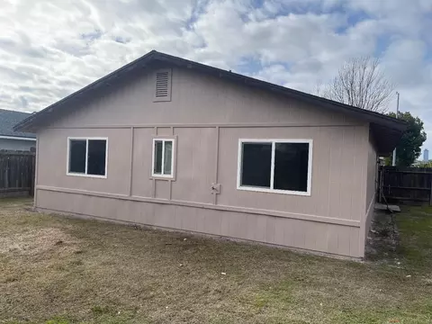 1467 Taylor St, Madera, CA 93638 photo 10