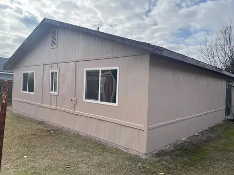 1467 Taylor St, Madera, CA 93638 photo 11