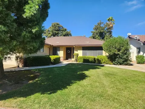 2617 Pinewood Dr, Madera, CA 93637 photo 2