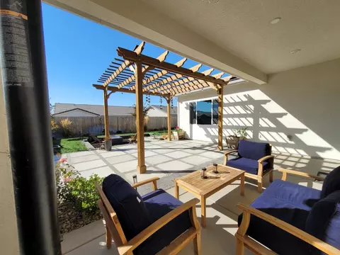 472 Capstone Way, Madera, CA 93636 photo 8