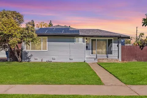 1908 W Buckingham Way, Fresno, CA 93705