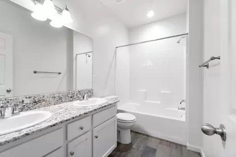 3036 Swift Ln, Clovis, CA 93619 photo 16