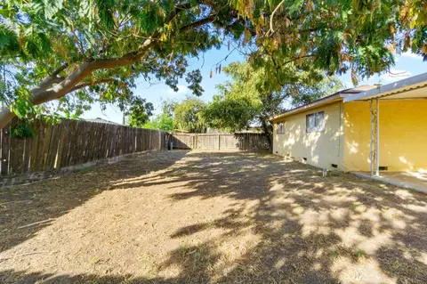630 W Indianapolis Ave, Clovis, CA 93612 photo 26