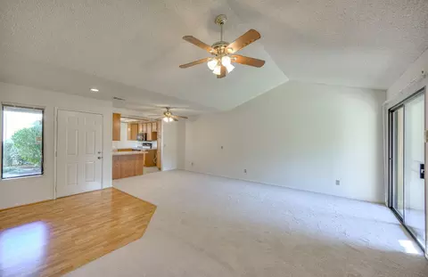 1722 Tollhouse Ln, Clovis, CA 93611 photo 5
