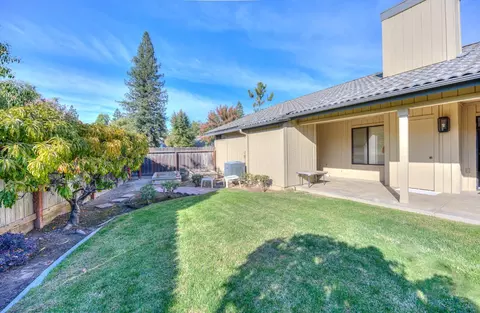 1722 Tollhouse Ln, Clovis, CA 93611 photo 22