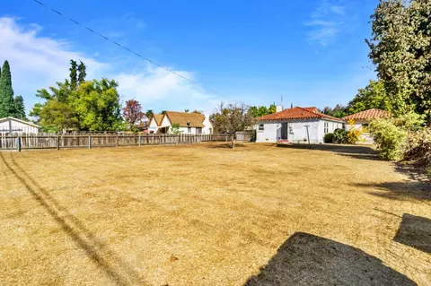 212 S I St, Madera, CA 93637 photo 22