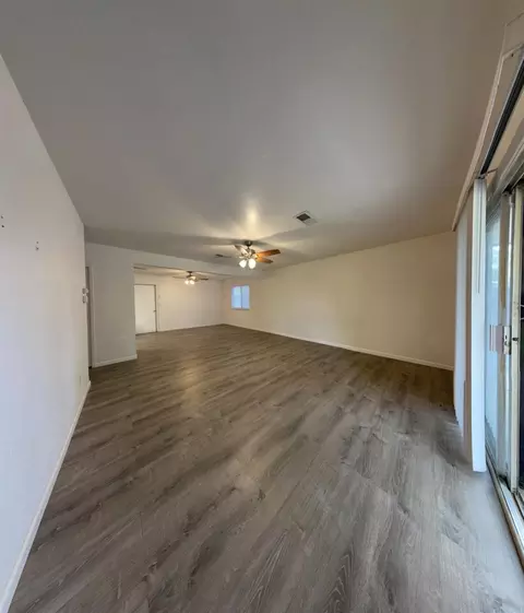 1105 Merced St, Madera, CA 93638 photo 4