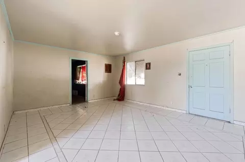 530 Rotan Ave, Madera, CA 93637 photo 9