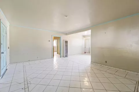 530 Rotan Ave, Madera, CA 93637 photo 8