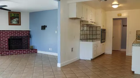 4554 E Fedora Ave, Fresno, CA 93726 photo 3