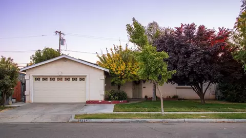 4554 E Fedora Ave, Fresno, CA 93726 photo 1