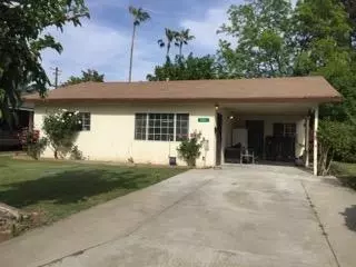 832 Post St, Sanger, CA 93657 photo 1