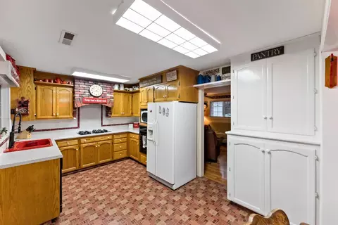 144 N Pollasky Ave, Clovis, CA 93612 photo 7