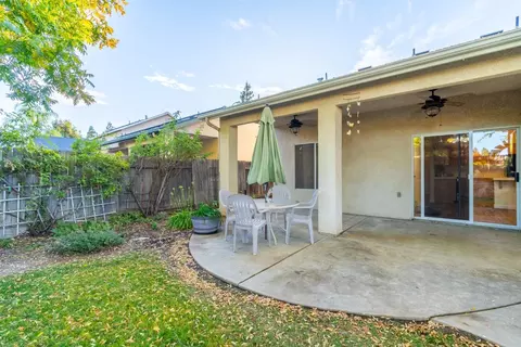 2573 Applegate Ave, Clovis, CA 93611 photo 23