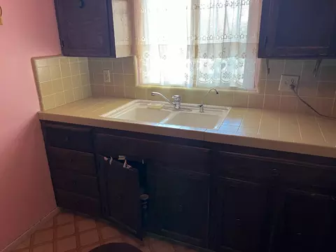9 W Norwich Ave, Clovis, CA 93612 photo 8