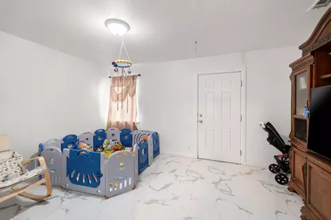 1108 Garfield Ave, Madera, CA 93638 photo 5