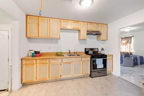 1108 Garfield Ave, Madera, CA 93638 photo 8
