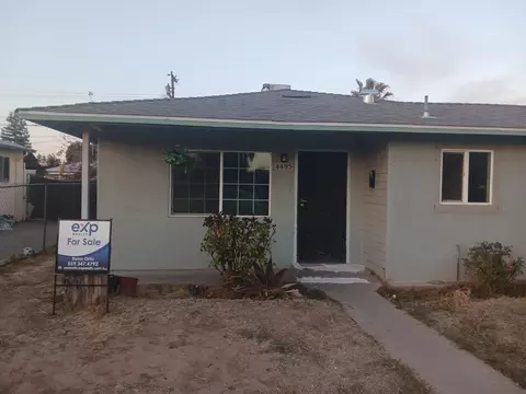 4495 Eugenia Ave, Fresno, CA 93725 photo 1