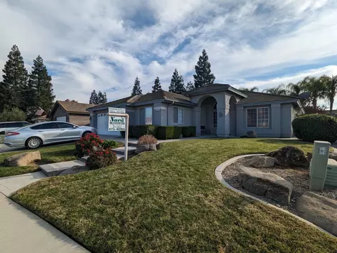 3092 Sultana Dr, Madera, CA 93637 photo 2