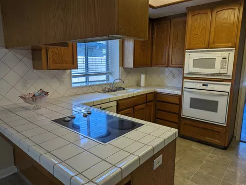 3092 Sultana Dr, Madera, CA 93637 photo 9