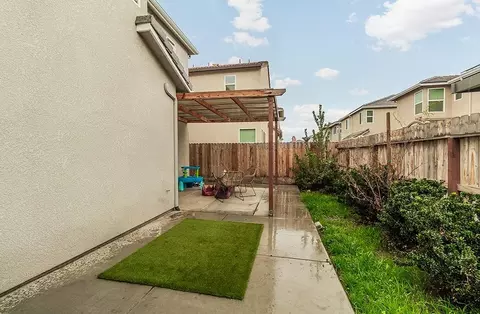 3754 Longford Way, Clovis, CA 93619 photo 11