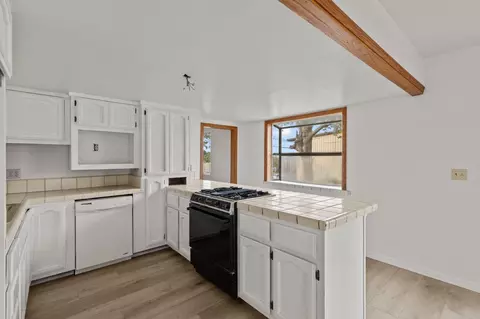 Kitchen - 12327 Martell Rd, Jackson, CA 95642 photo 2 of 2
