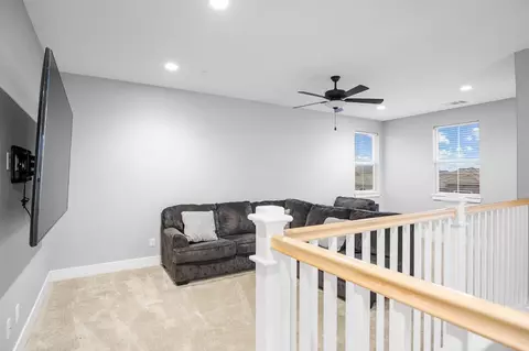 Entry Way - 1895 Sanza Rd, Manteca, CA 95337 photo 4 of 6