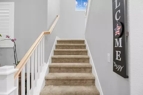Entry Way - 1895 Sanza Rd, Manteca, CA 95337 photo 3 of 6