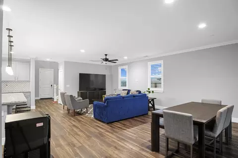 Dining - 1895 Sanza Rd, Manteca, CA 95337 photo 1 of 1