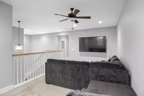 Living - 1895 Sanza Rd, Manteca, CA 95337 photo 2 of 3