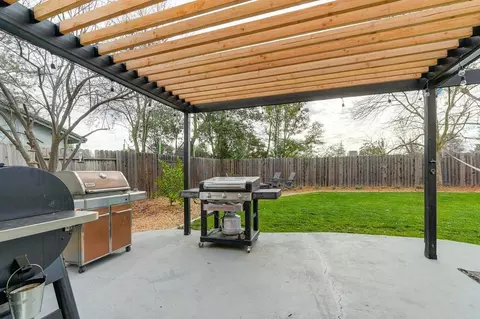 2326 Pinnacles Dr, Rocklin, CA 95677 photo 29