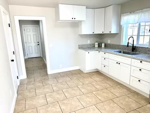 1502 Monterey, Modesto, CA 95354 photo 12