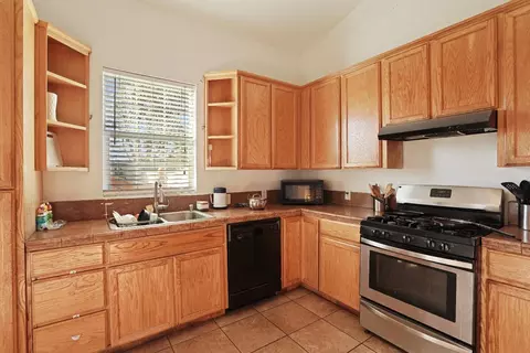 619 Thrasher Ave, Modesto, CA 95354 photo 5