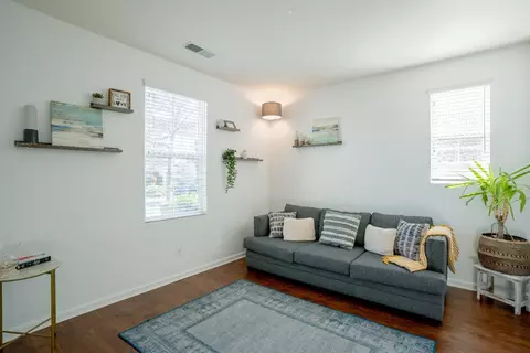 898 Courtyards Loop, Lincoln, CA 95648 photo 6