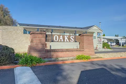 69 Calle Margarita, Elk Grove, CA 95624