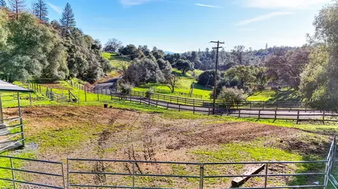 2060 Balloon Ridge Trl, Cool, CA 95614 photo 68