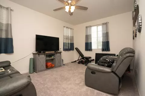 359 Denise Dr, Merced, CA 95341 photo 6