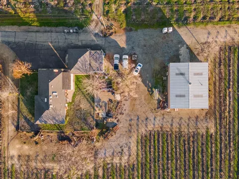 10726 E Harney Ln, Lodi, CA 95240 photo 18